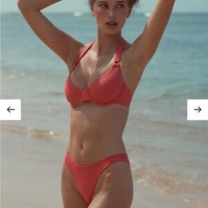 NWT Monday Swimwear FULL SET Byron/Honolulu Bikini size Medium in Strawberry